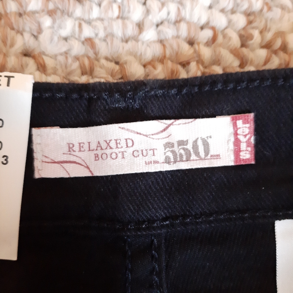 NWT Levi's Relaxed Bootcut 550 Jeans size 10 Short - Picture 12 of 15